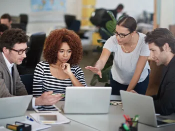 Today’s Blog Industry Finance  Business Consulting. - 乐鱼